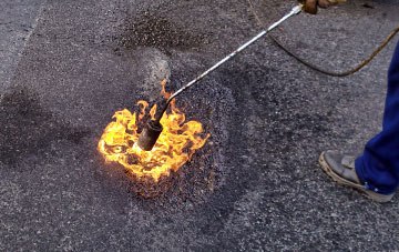 The Hallands flat roofing repairs